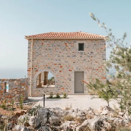 Dioni Ena * פירגוס