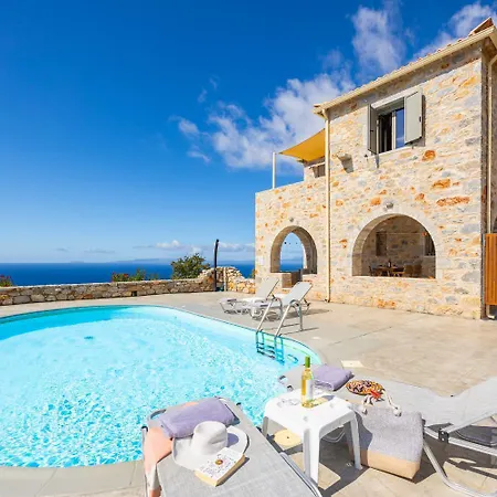 Villa Dioni Ena Pírgos