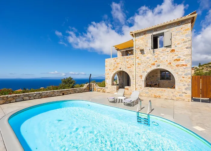 Dioni Ena Villa *